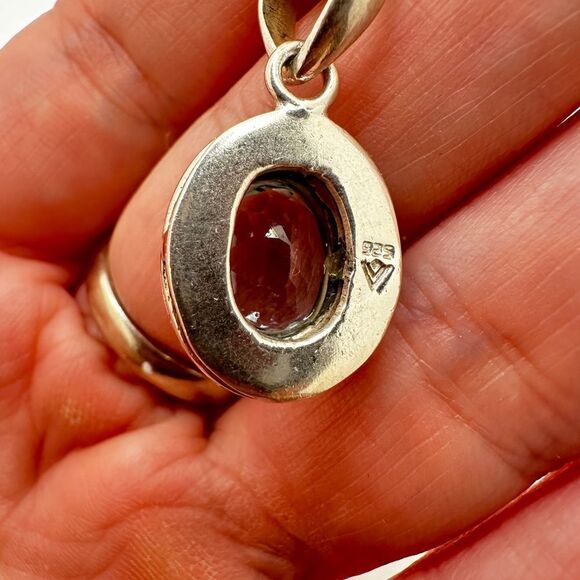 Genuine Silpada oval cut blue topaz and sterling silver necklace! - Picture 14 of 15